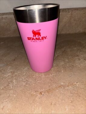 Stanley Pink Stacking pint 16 oz